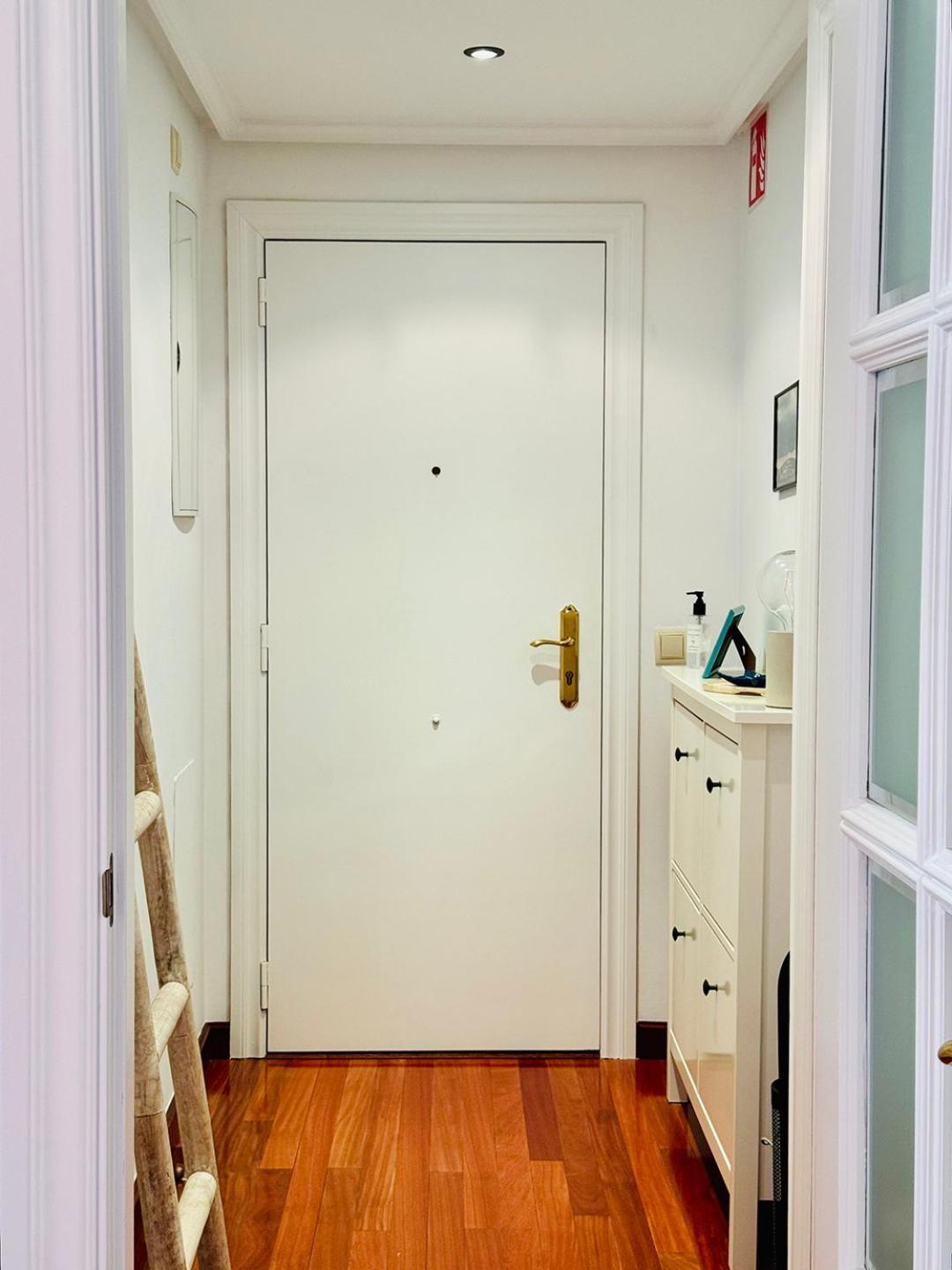 Apartamento "Balcon Del Parchis" A 200 Metros De La Playa 希洪 外观 照片