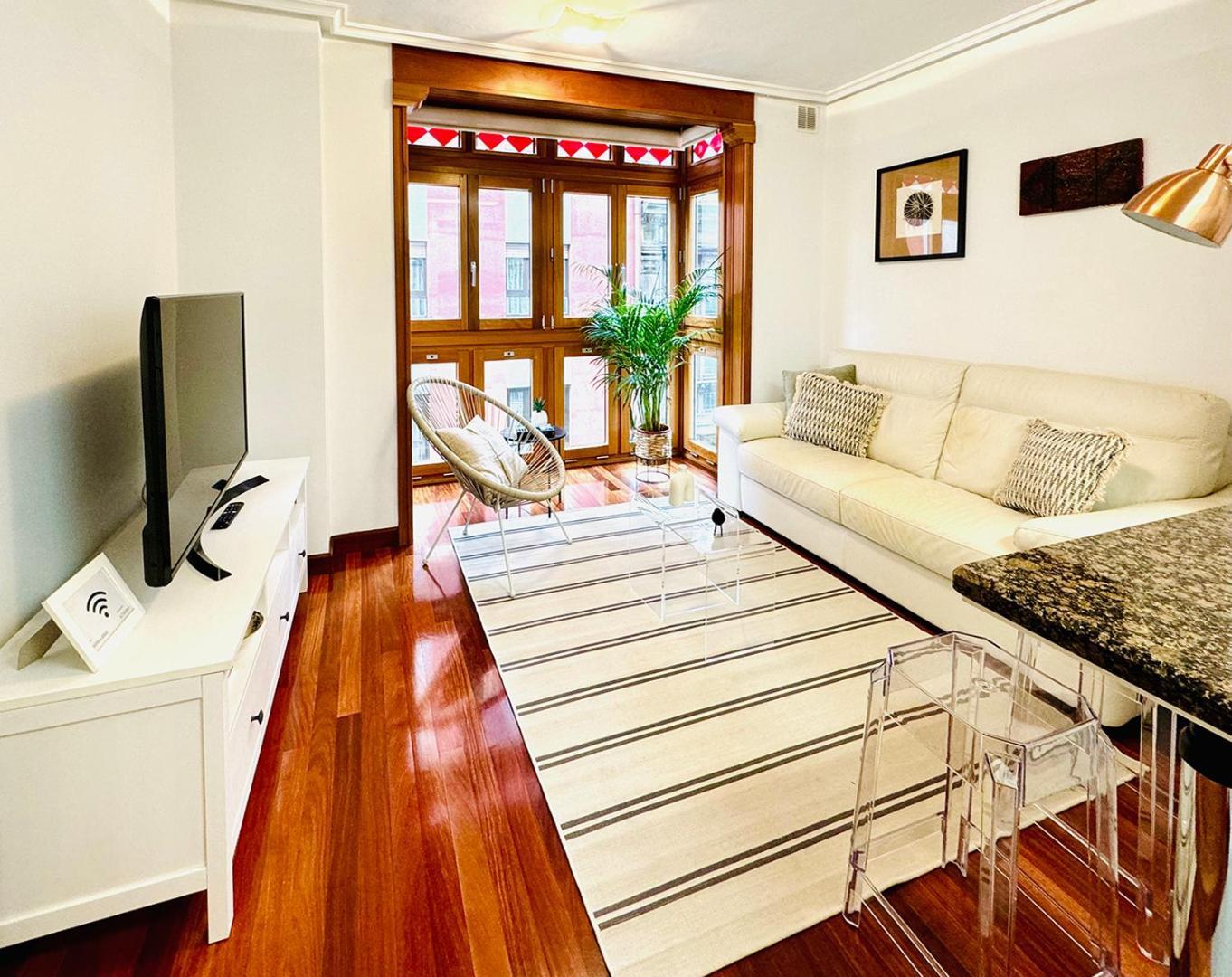 Apartamento "Balcon Del Parchis" A 200 Metros De La Playa 希洪 外观 照片